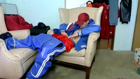 SagMeOreduceMe online show from November 7, 5:13 pm