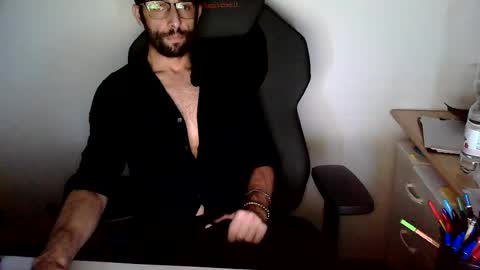 Snapshot of topg84 chatting on July 30, 7:02 pm Topg84 online show from July 30, 7:02 pm