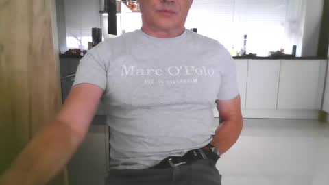 topsecreton online show from June 18, 6:35 am
