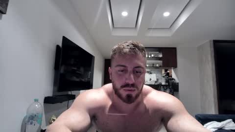 toro_arrapato online show from February 17, 3:47 am