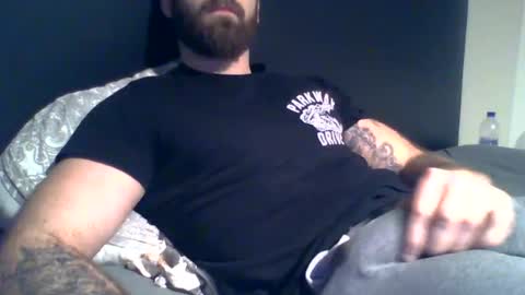 Snapshot of tortaros chatting on January 26, 4:20 pm Tommy online show from January 26, 4:20 pm