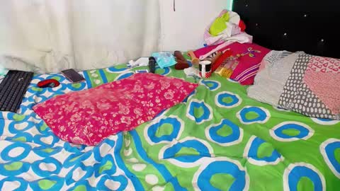 Snapshot of tory_montannaxx chatting on January 3, 12:08 pm tory_montannaxx online show from January 3, 12:08 pm