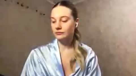 Anita online show from December 19, 8:43 am