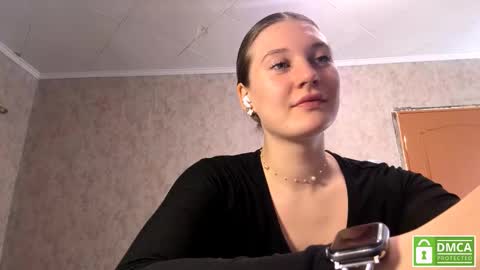 Anita online show from March 25, 11:38 am