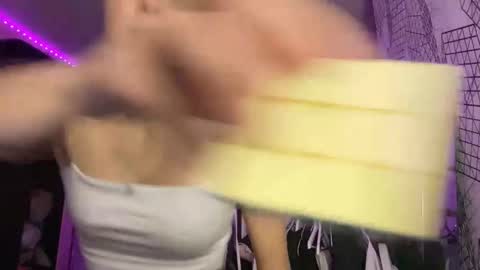 Julia online show from December 19, 11:17 am