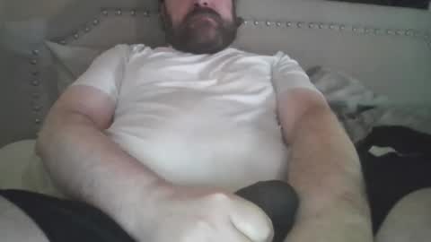 Snapshot of totalpackage2089 chatting on February 28, 5:47 pm Big Daddy Balls online show from February 28, 5:47 pm