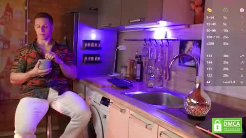 Snapshot of touch_of_eros chatting on October 30, 4:14 am Paul online show from October 30, 4:14 am