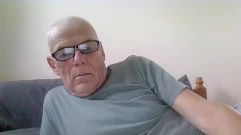 touche5656607203 online show from October 22, 8:36 am