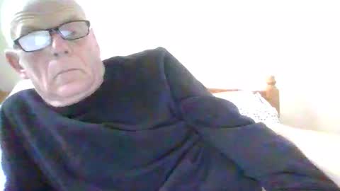 touche5656607203 online show from November 27, 9:33 am