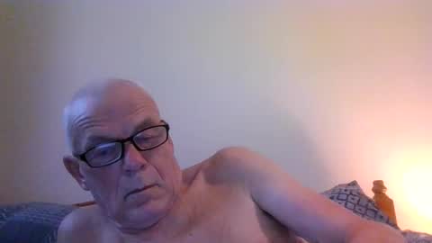 touche5656607203 online show from December 17, 8:42 am