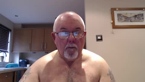 TOUCHWOOD25 online show from December 17, 12:33 pm