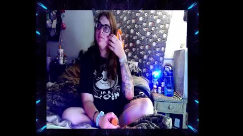 Toxiclove1311 online show from November 4, 12:43 am