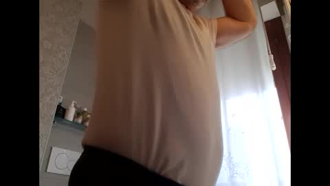 tra649167 online show from December 3, 1:31 pm