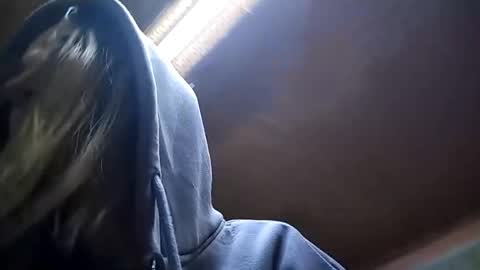 Snapshot of traciekuchto chatting on December 2, 9:10 pm Ruby online show from December 2, 9:10 pm