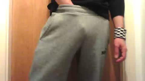 trackielad online show from September 22, 9:22 am