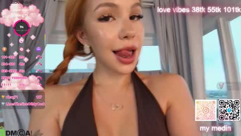 Snapshot of tracy_tay1or chatting on February 26, 8:30 pm Tracy GMT2 Mon 3 AM - 4 PM Tue 3 AM - 4 PM Wed 3 AM - 4 PM Thur 3 AM - 4 PM Fri 3 AM - 4 PM online show from February 26, 8:30 pm