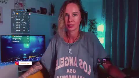 Snapshot of trafka_murafka chatting on July 16, 8:37 pm Hey my name is Kiri Kiri online show from July 16, 8:37 pm