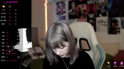 Ariana and Erik online show from February 10, 1:04 pm