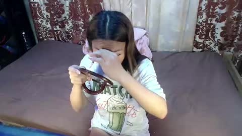 Gigi online show from May 22, 9:26 am