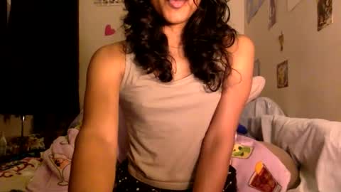 transamoure online show from December 14, 5:46 am