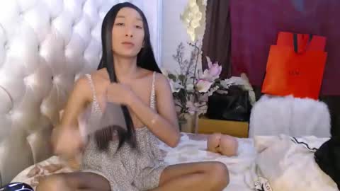 Snapshot of transbanana484322 chatting on October 19, 2:07 pm transbanana484322 online show from October 19, 2:07 pm