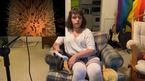 Snapshot of transcumchalice chatting on September 18, 1:40 am Mercy online show from September 18, 1:40 am