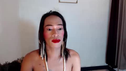 transeugene1990 online show from April 22, 1:23 pm