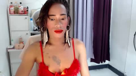transeugene1990 online show from June 1, 6:53 pm