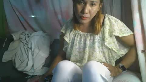 Snapshot of transhottie28 chatting on January 31, 9:59 am transhottie28 online show from January 31, 9:59 am