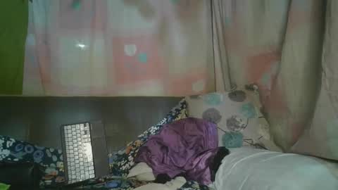 Snapshot of transhottie28 chatting on February 16, 10:32 am transhottie28 online show from February 16, 10:32 am
