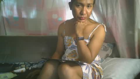 Snapshot of transhottie28 chatting on February 18, 8:38 am transhottie28 online show from February 18, 8:38 am