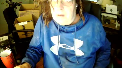 Snapshot of transmtfhello chatting on July 29, 7:01 pm Peter online show from July 29, 7:01 pm