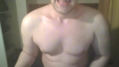 Snapshot of transyfansy chatting on May 9, 11:10 pm transyfansy online show from May 9, 11:10 pm