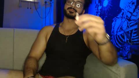 Snapshot of travisandnina chatting on February 25, 2:48 pm travisandnina online show from February 25, 2:48 pm