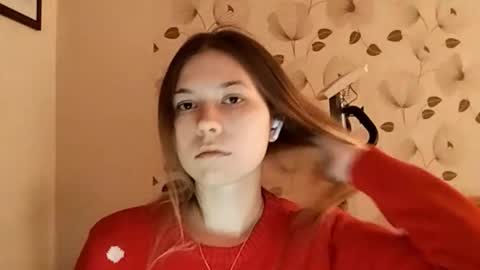 Lisa online show from December 3, 4:20 am