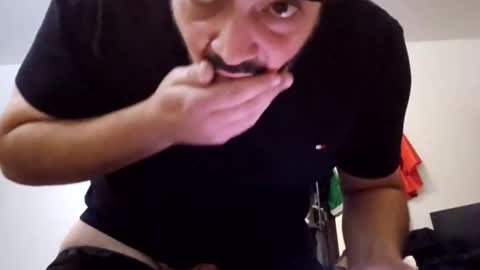 Snapshot of traxxxman1 chatting on October 22, 11:48 pm traxxxman1 online show from October 22, 11:48 pm