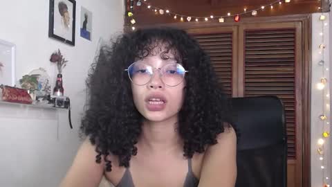 Emily online show from January 27, 5:58 pm