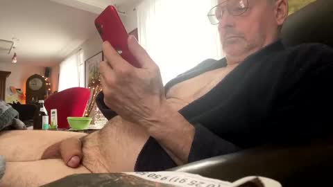 trebgeis1 online show from February 16, 7:59 am