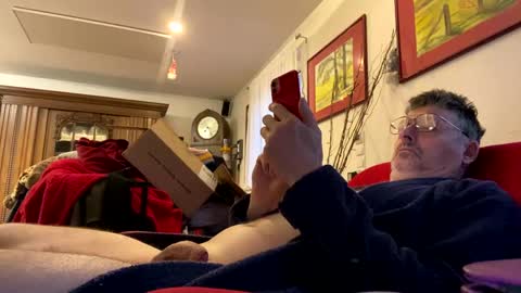 trebgeis1 online show from March 1, 6:13 am