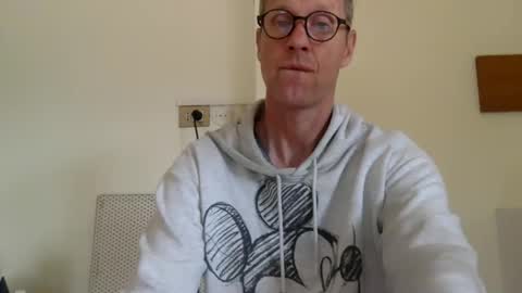 trebo00788 online show from May 10, 7:24 am