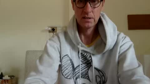 trebo00788 online show from May 16, 11:31 am