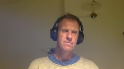 trebo00788 online show from May 29, 8:18 pm