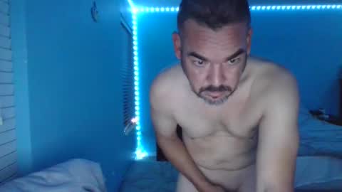 Snapshot of trebor_sins chatting on January 5, 11:26 am trebor_sins online show from January 5, 11:26 am