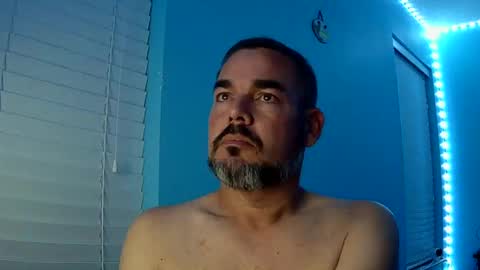 Snapshot of trebor_sins chatting on January 15, 2:06 am trebor_sins online show from January 15, 2:06 am