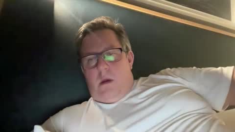 treborinthesky online show from April 14, 4:07 am