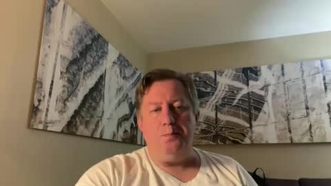Snapshot of treborinthesky chatting on April 22, 1:19 am treborinthesky online show from April 22, 1:19 am