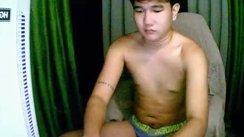 trebz_01 online show from December 22, 7:11 pm