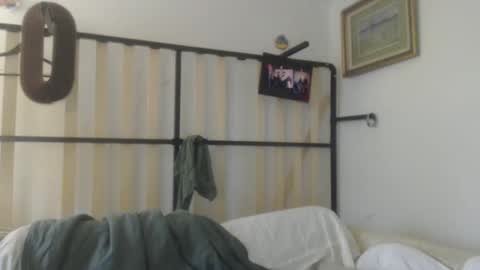 Snapshot of treehuggerhemp chatting on October 19, 1:23 pm TreeHugger queer online show from October 19, 1:23 pm