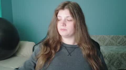 Snapshot of treejeanne chatting on June 25, 3:16 pm TreeJeanne online show from June 25, 3:16 pm