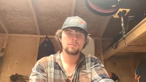 treeman817 online show from March 9, 8:35 pm